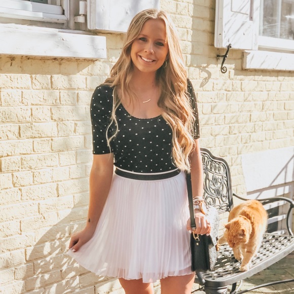 Black and white polka dot Velvet Top - Picture 1 of 1